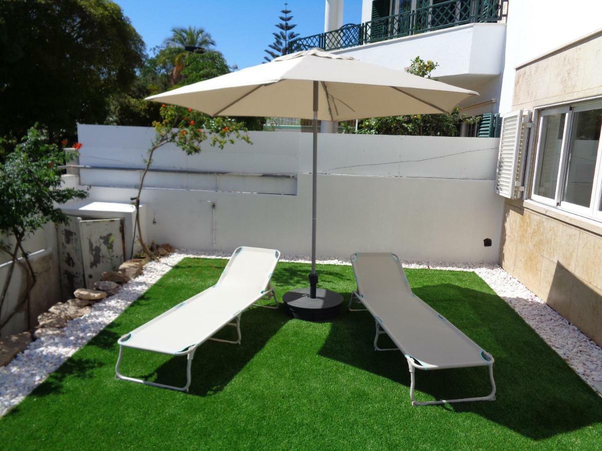 Encosta'S Garden Apartment โอเอรัช ภายนอก รูปภาพ