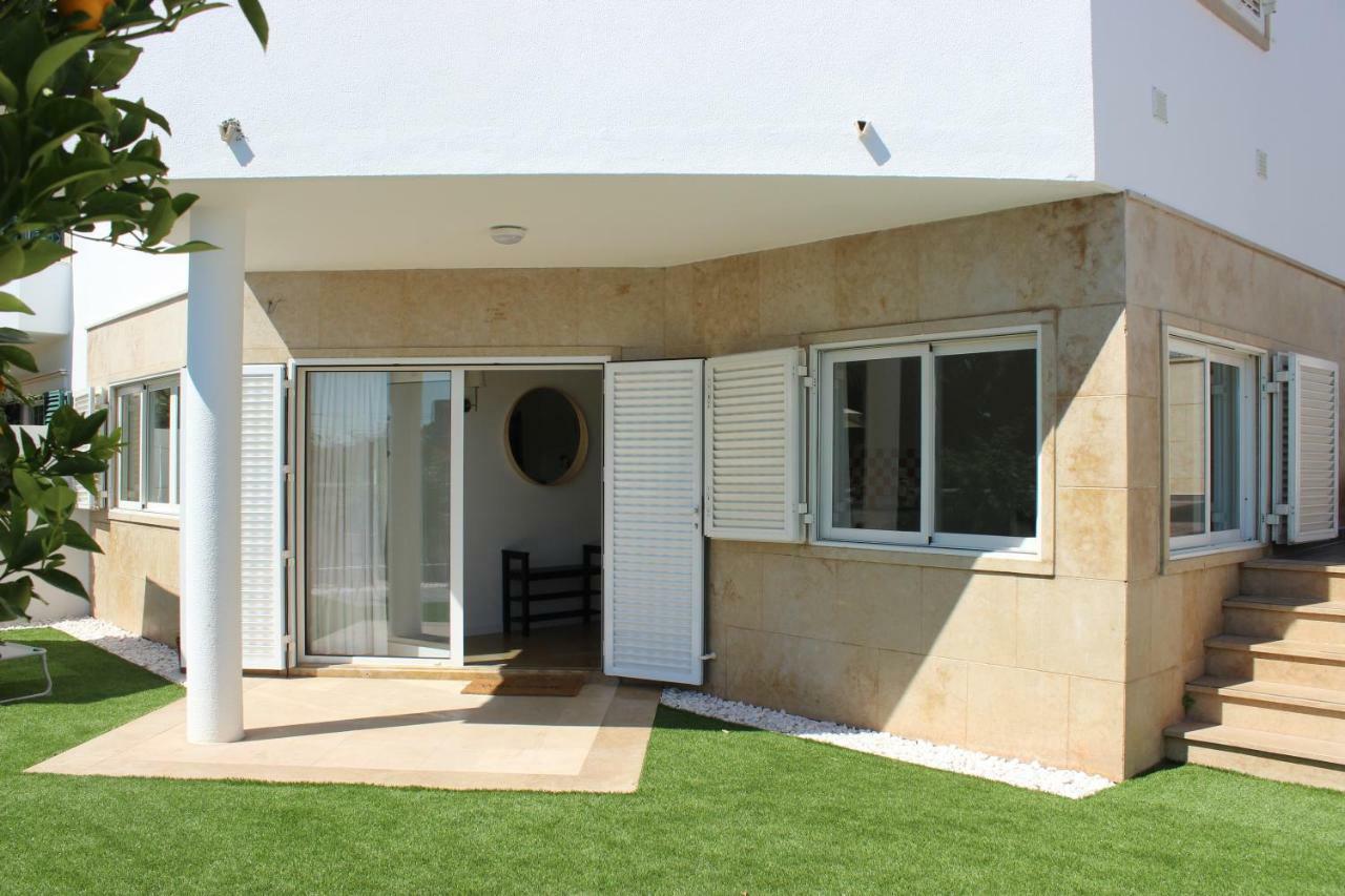 Encosta'S Garden Apartment โอเอรัช ภายนอก รูปภาพ