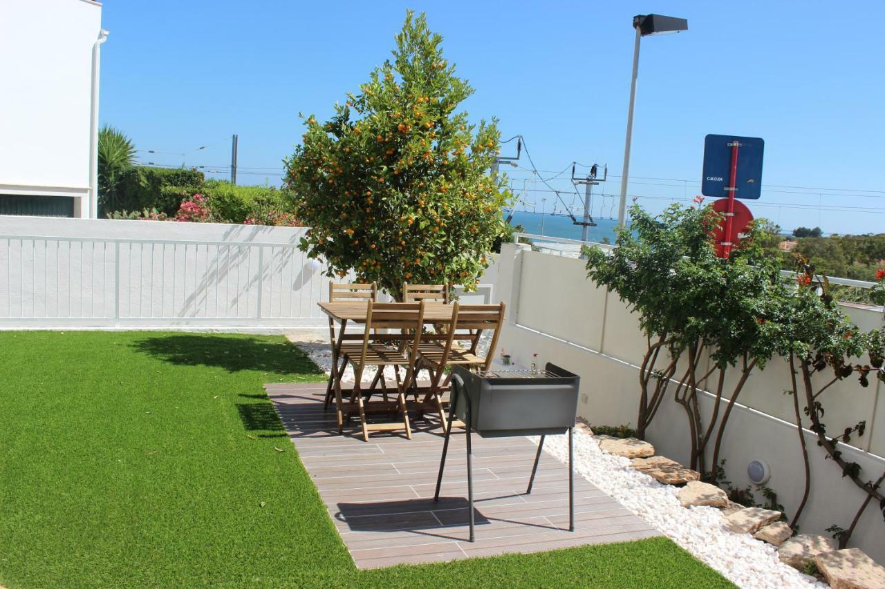 Encosta'S Garden Apartment โอเอรัช ภายนอก รูปภาพ